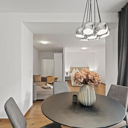 Апартаменты Stilvolles Zuhause Mit Terrasse Брук-ан-дер-Мур Экстерьер фото