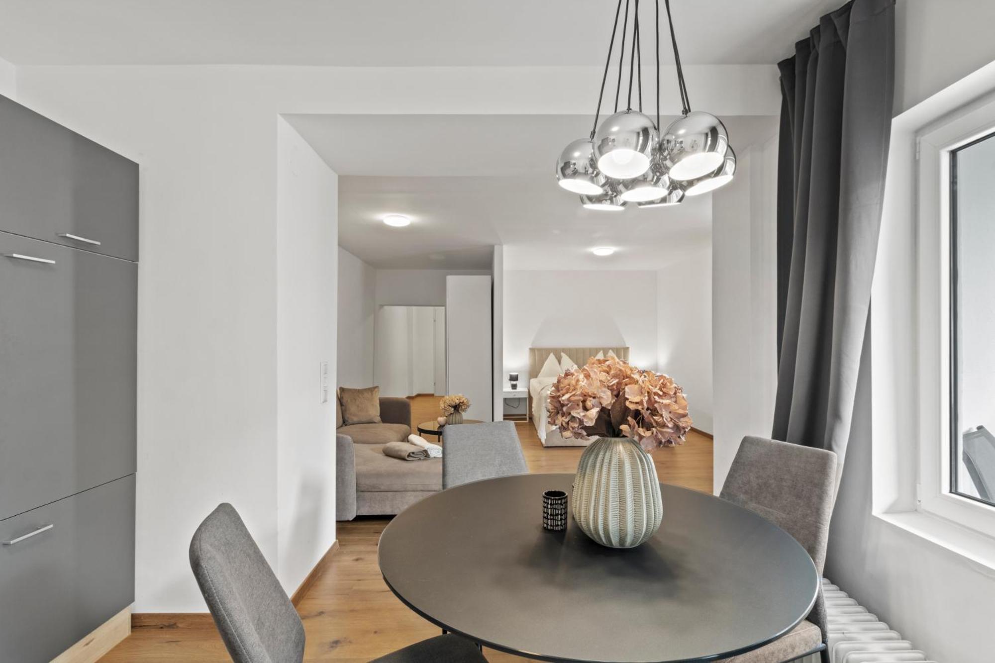 Апартаменты Stilvolles Zuhause Mit Terrasse Брук-ан-дер-Мур Экстерьер фото