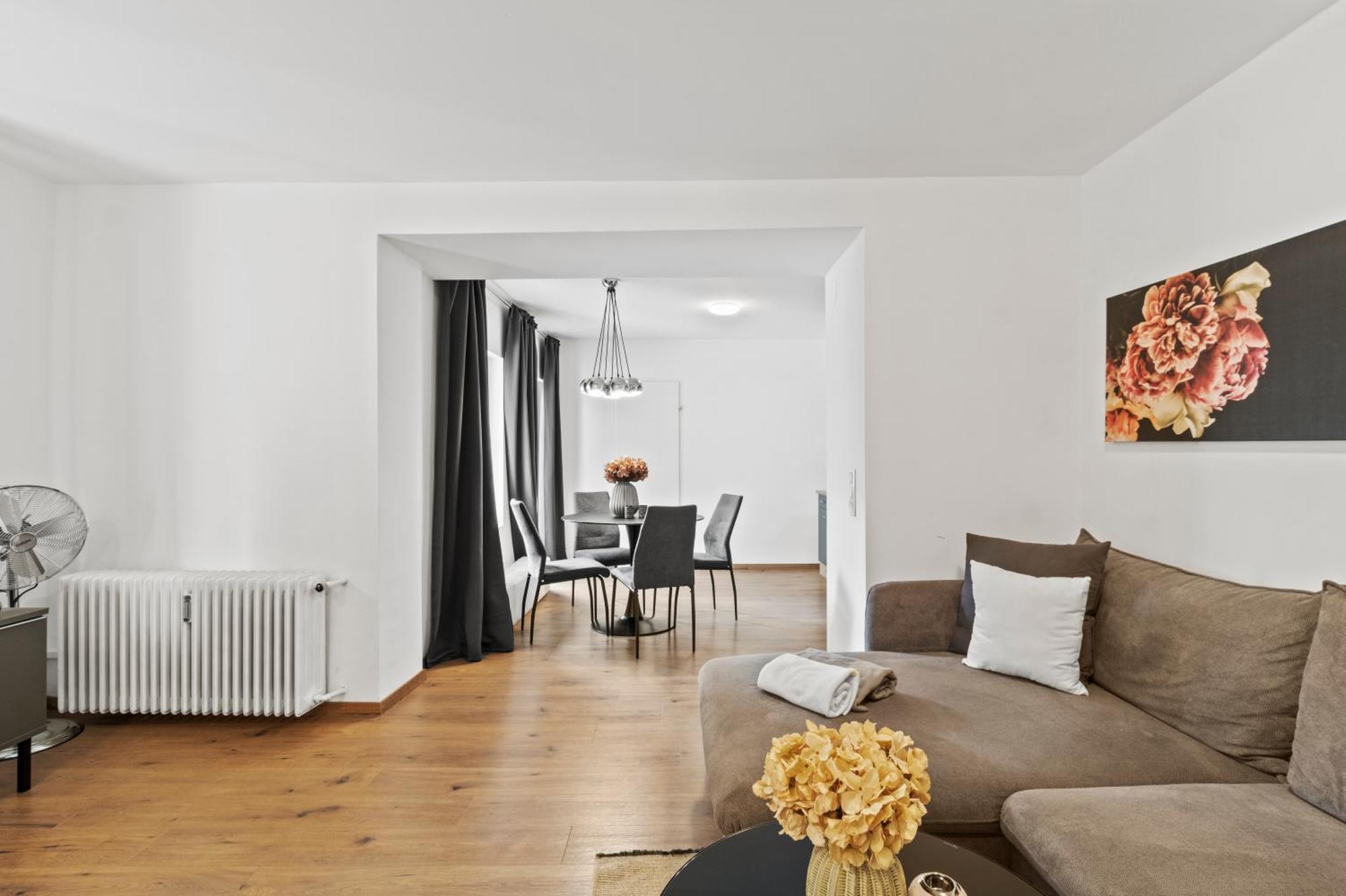 Апартаменты Stilvolles Zuhause Mit Terrasse Брук-ан-дер-Мур Экстерьер фото
